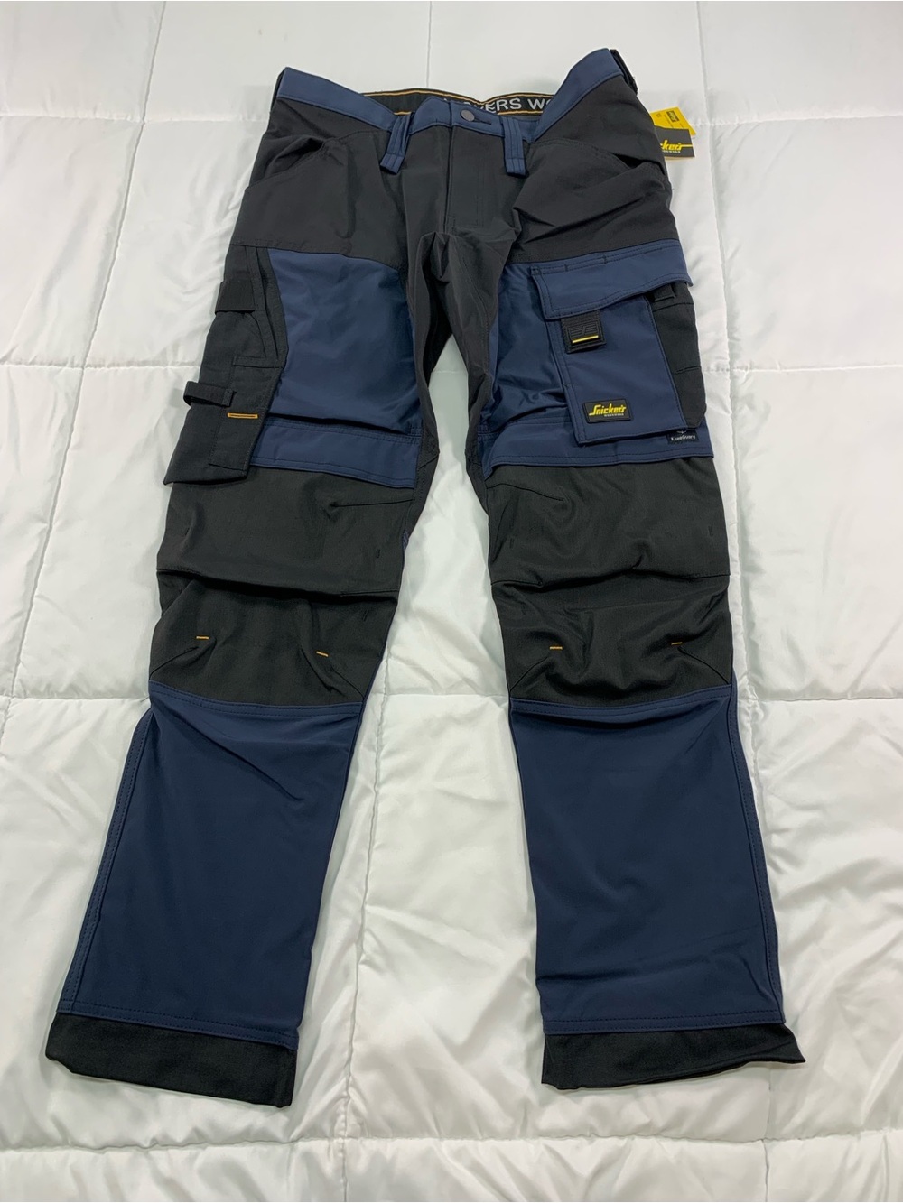 New Snickers workwear 4-way Stretch Trousers size 50 or US waist 35